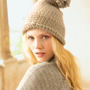 Peruvian Connection 100% Alpaca Ombre Chunky Crocheted Taupe Camel Beanie